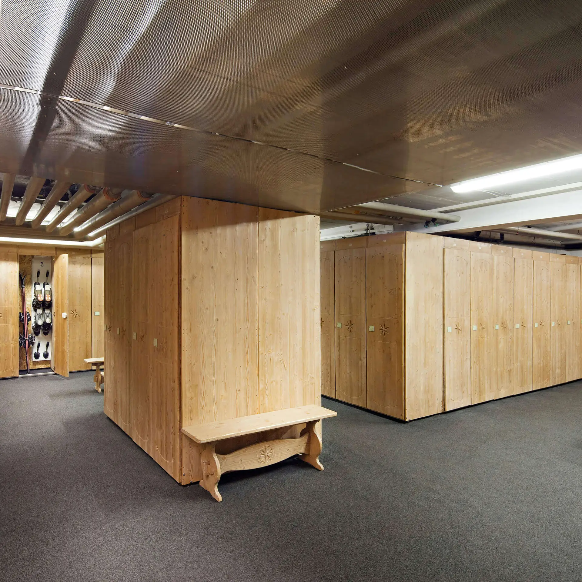 Ski-room